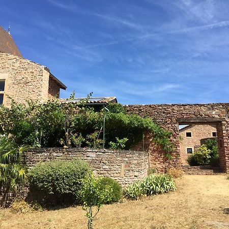 مبيت وإفطار Leynes Le Vieux Chateau الغرفة الصورة