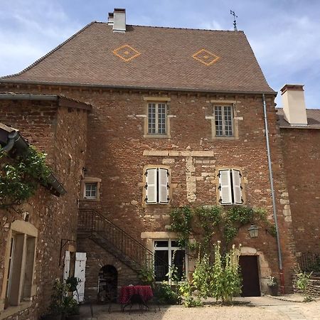 مبيت وإفطار Leynes Le Vieux Chateau المظهر الخارجي الصورة